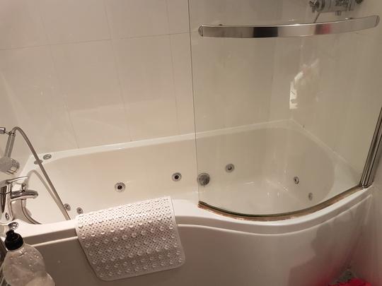 Bath and Bath shower screen